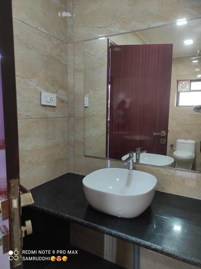 Hotel Calangute Central होटल 3*