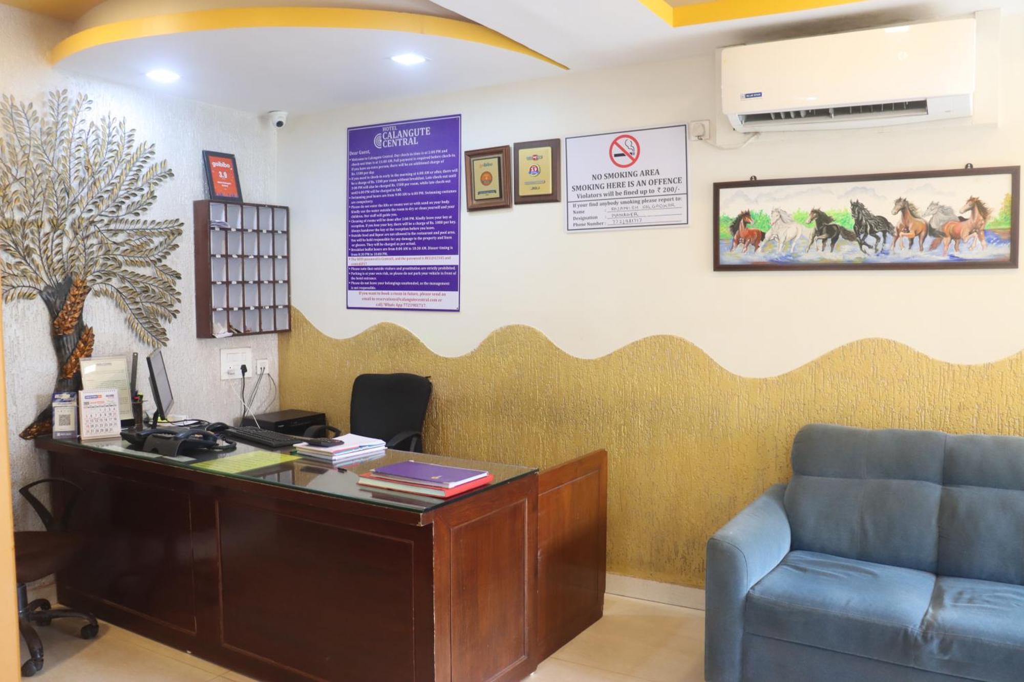 Hotel Calangute Central होटल
