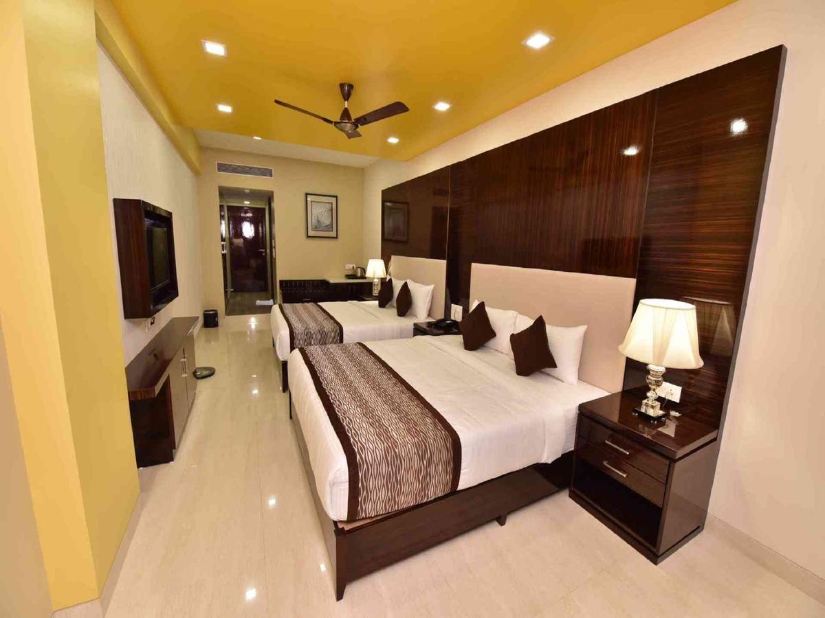 होटल Hotel Calangute Central Calangute